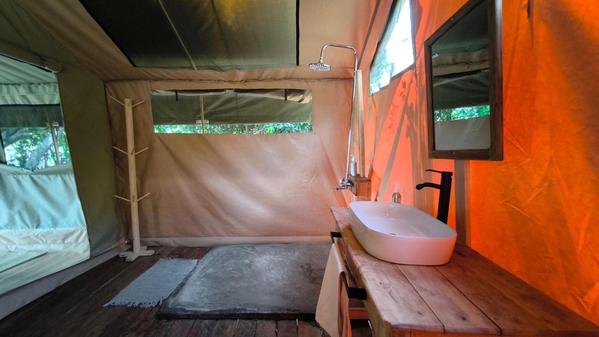 Julia'S River Camp Talek ภายนอก รูปภาพ